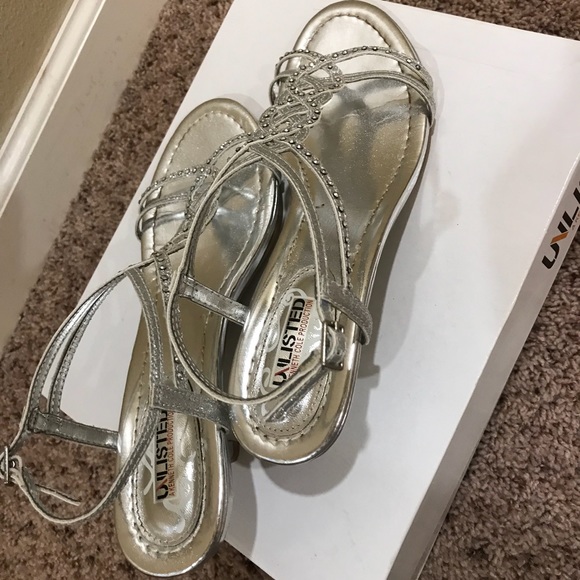 Heels - Picture 4 of 4